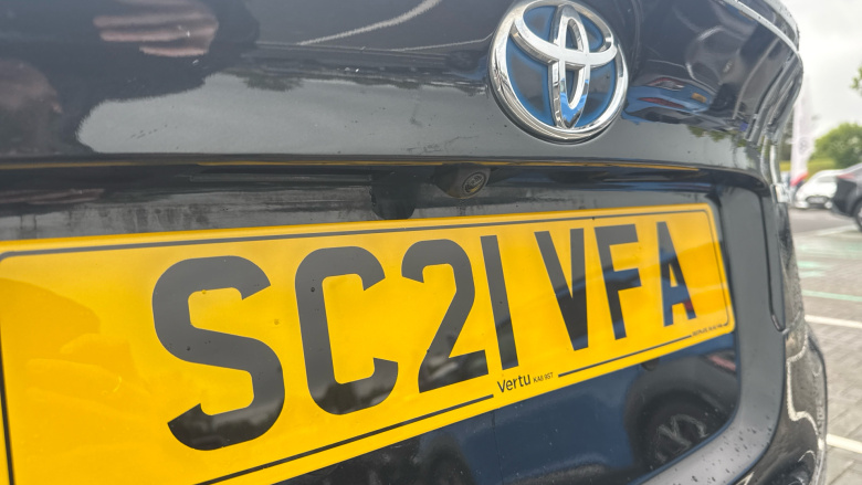 Toyota C-HR 1.8 Hybrid Design 5dr CVT Hybrid Hatchback